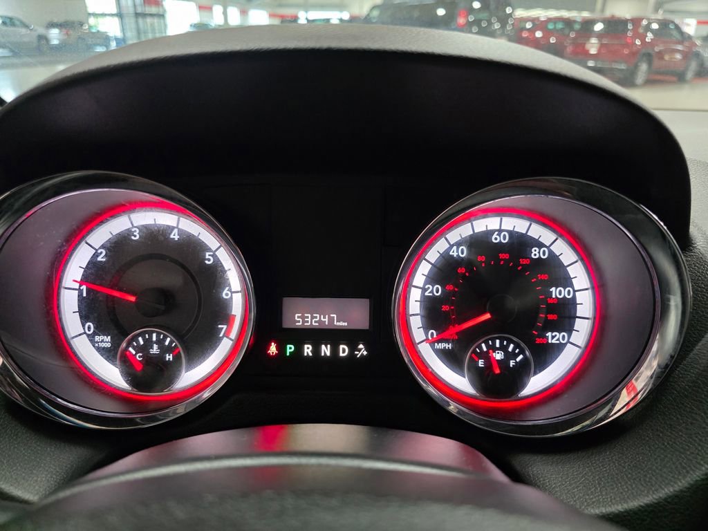 Used 2016 Dodge Grand Caravan SE FWD image 27