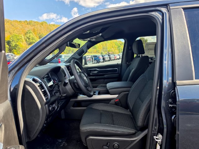 New 2026 RAM 1500 Big Horn AWD/4WD image 16