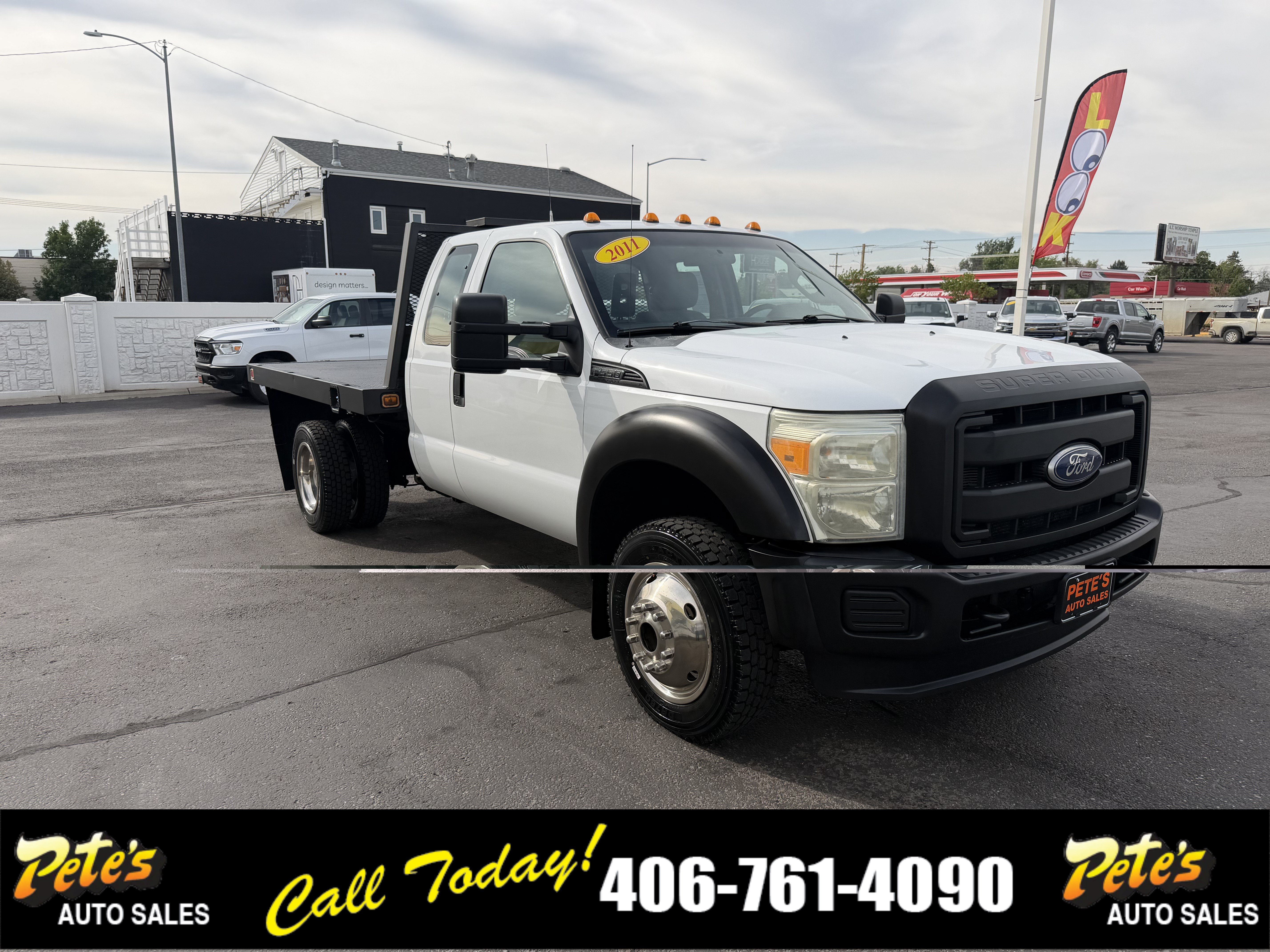 Used 2011 Ford F550 4x4 SuperCab Super Duty w/ Payload Upgrade Pkg image 6