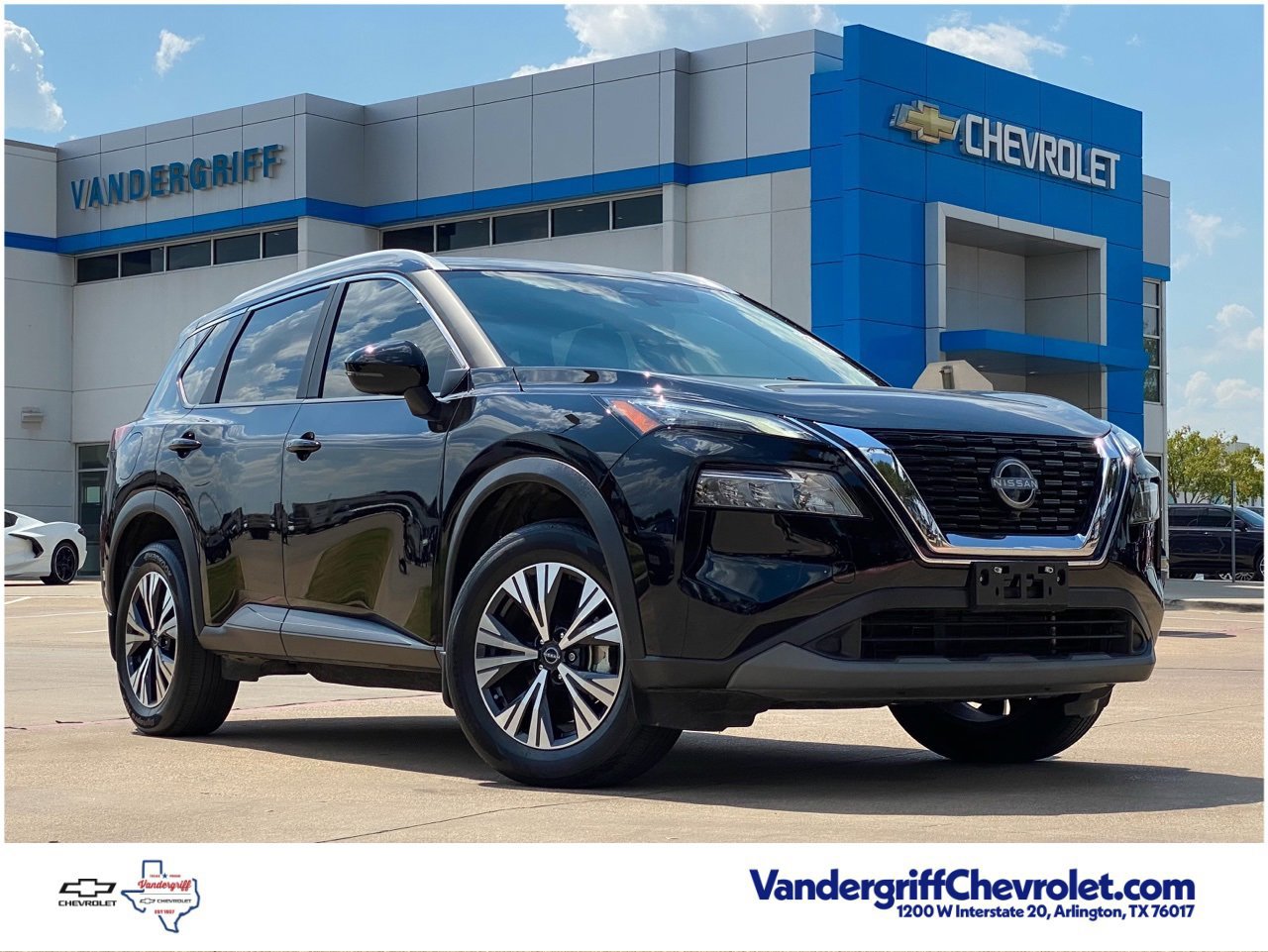 Used 2023 Nissan Rogue SV w/ SV Premium Package image 1