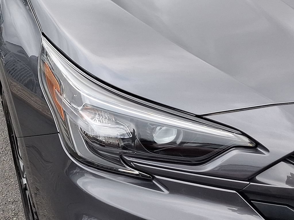 Used 2025 Subaru Legacy Premium AWD/4WD image 9