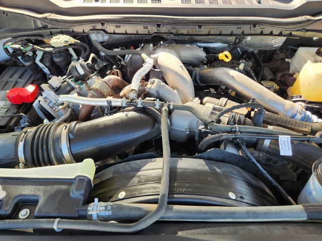 Used 2023 Ford F350 4x4 Crew Cab DRW Super Duty image 33