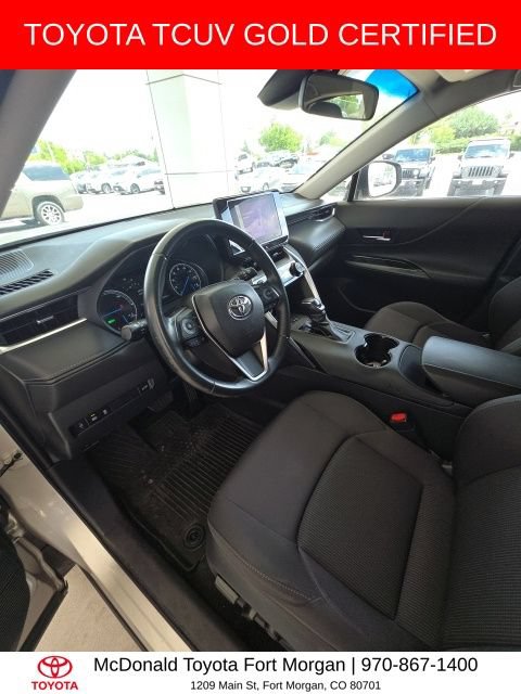 Used 2024 Toyota Venza LE AWD/4WD image 12