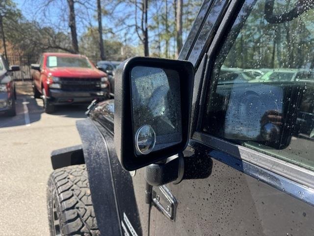 Used 2013 Jeep Wrangler Unlimited Sport image 11