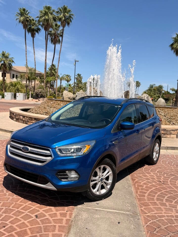 Used 2019 Ford Escape SEL FWD image 11