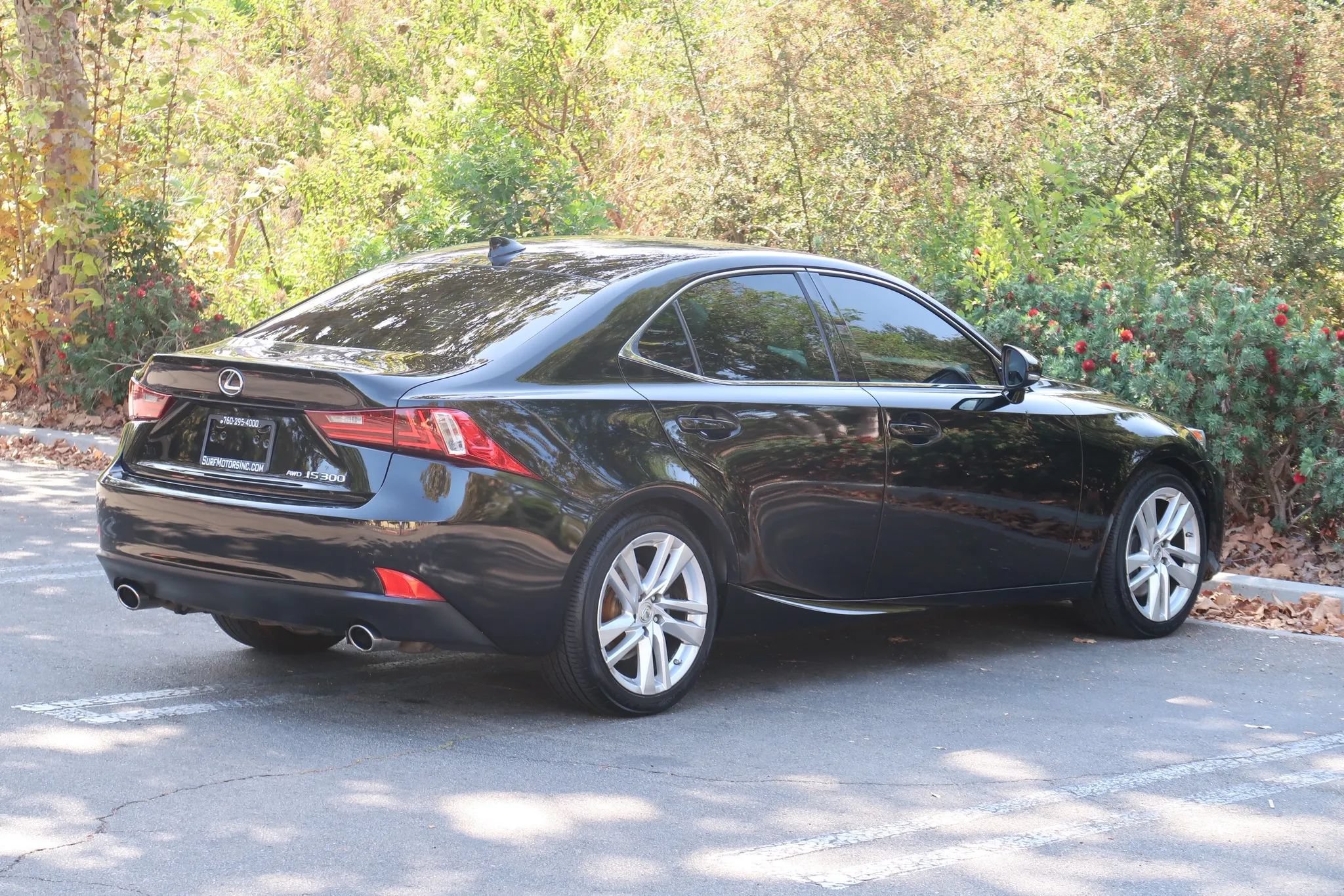 Used 2016 Lexus IS 300 AWD image 8