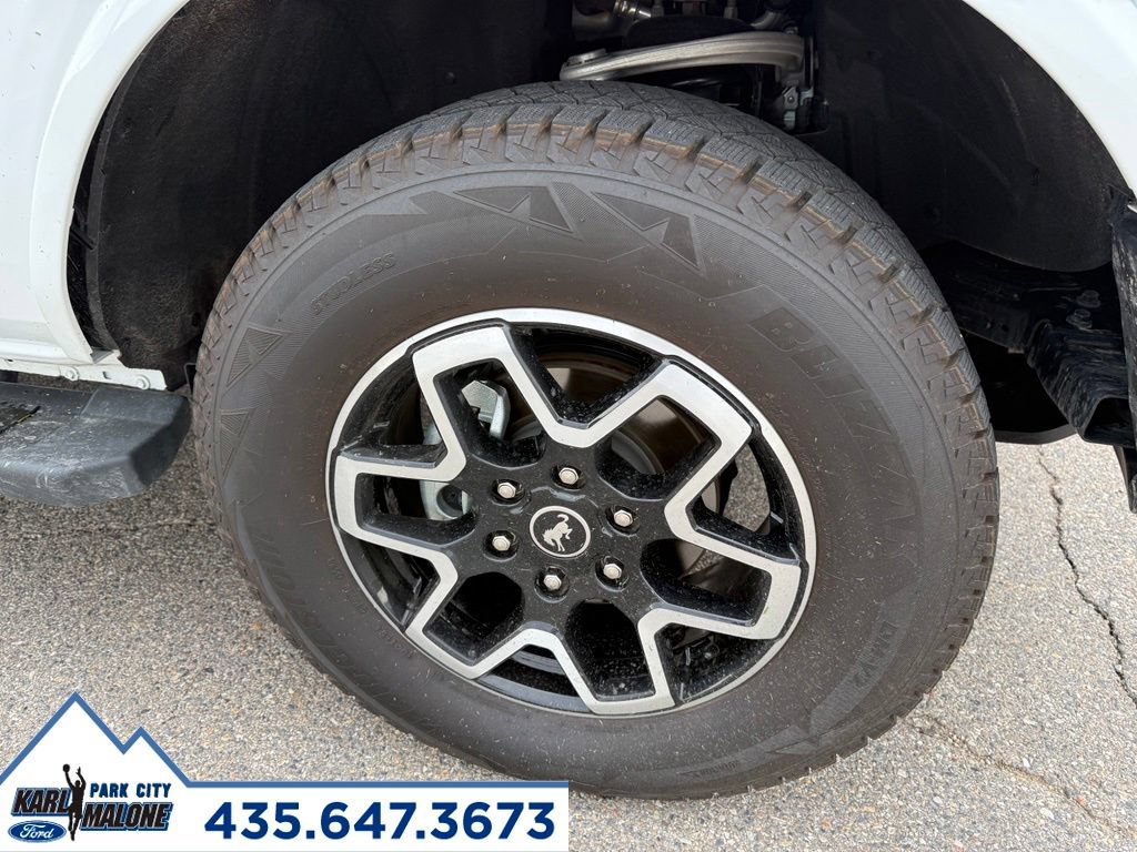 Used 2024 Ford Bronco Outer Banks AWD/4WD image 9