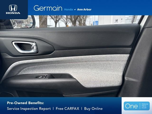 Used 2023 Jeep Compass Latitude image 31