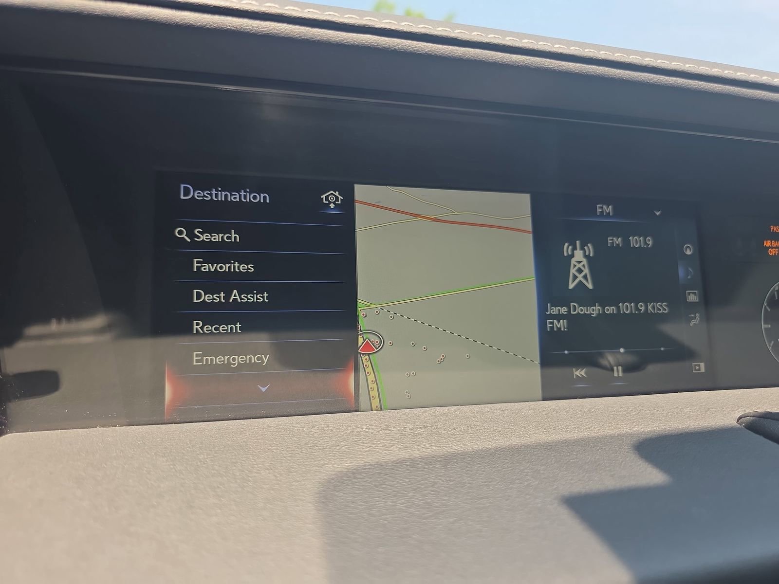 Used 2018 Lexus LC 500 Coupe w/ Performance Package RWD image 20