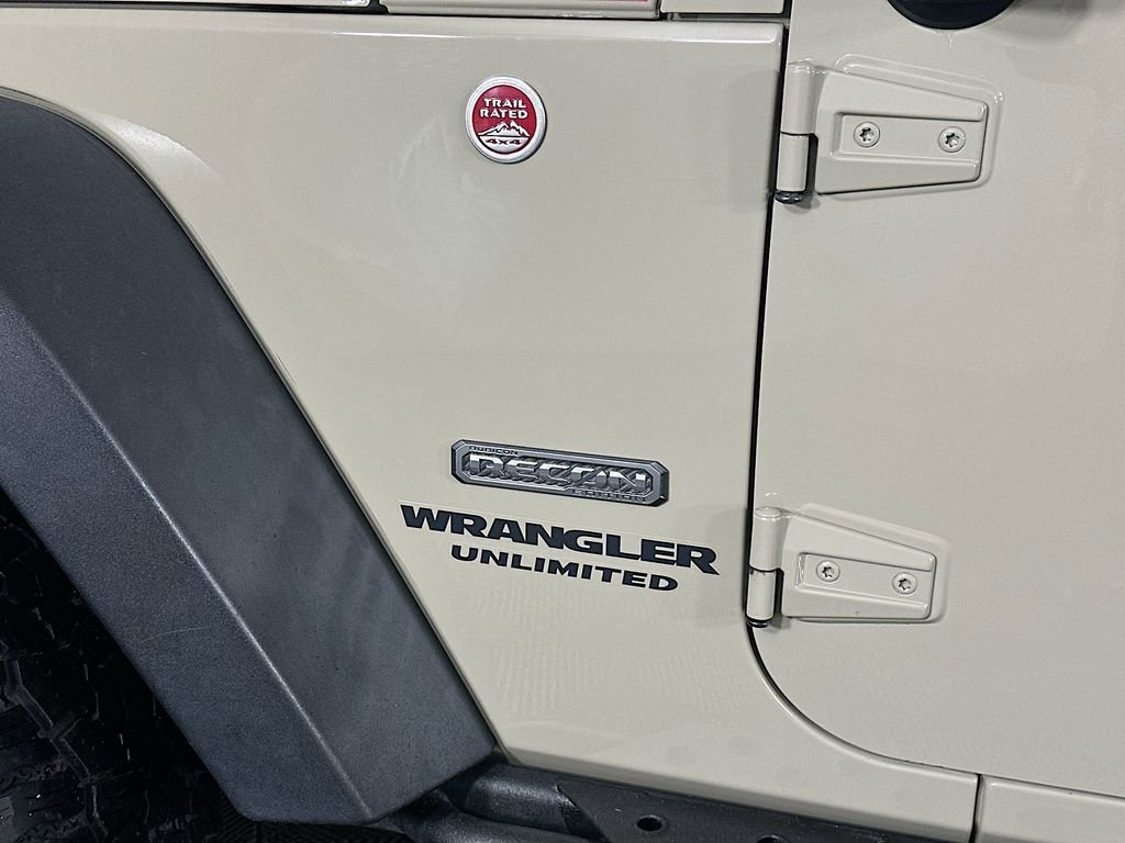 Used 2017 Jeep Wrangler Unlimited Rubicon image 28