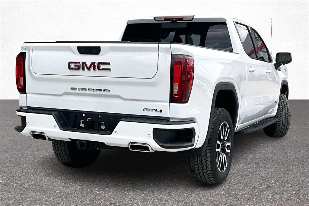 Used 2025 GMC Sierra 1500 AT4 w/ AT4 Premium Package image 7