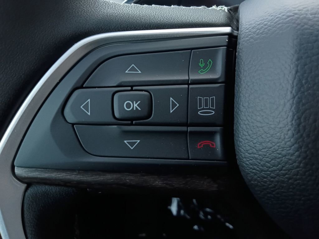 New 2026 Jeep Grand Cherokee Limited AWD/4WD image 11