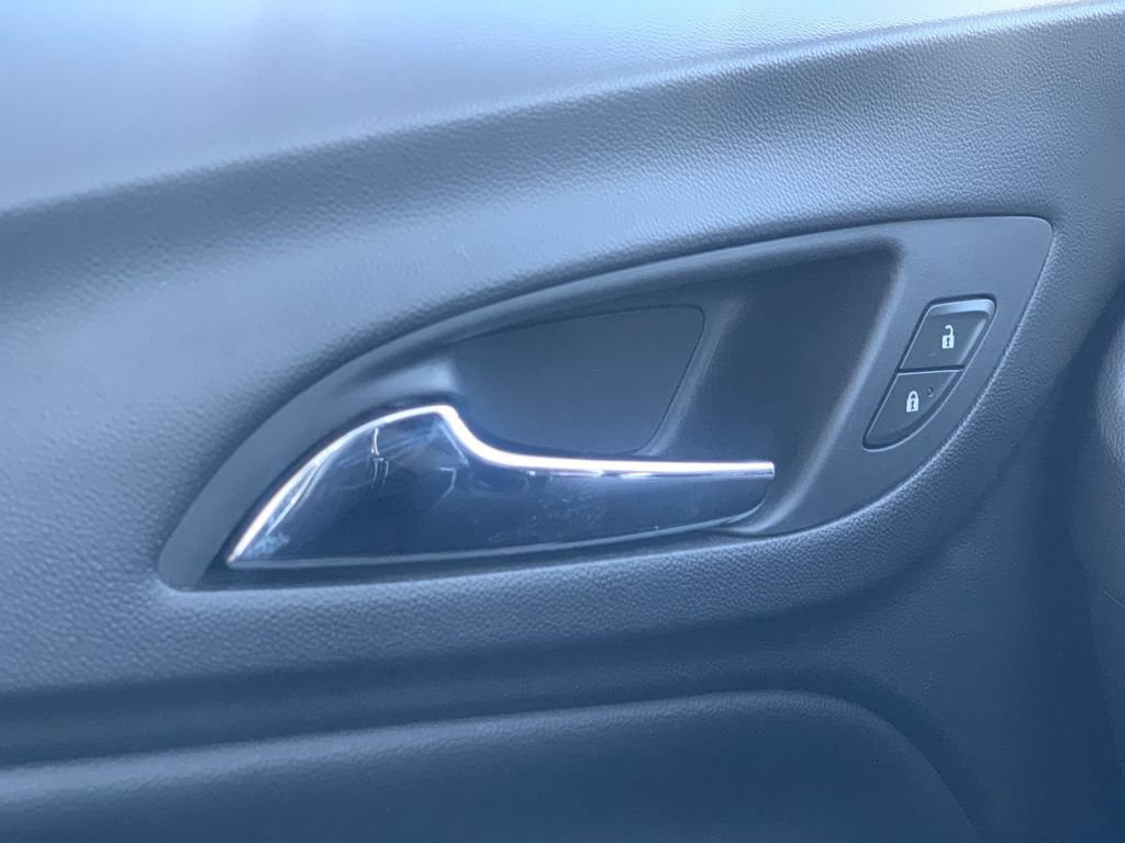 Certified 2020 Chevrolet Equinox LT FWD image 17