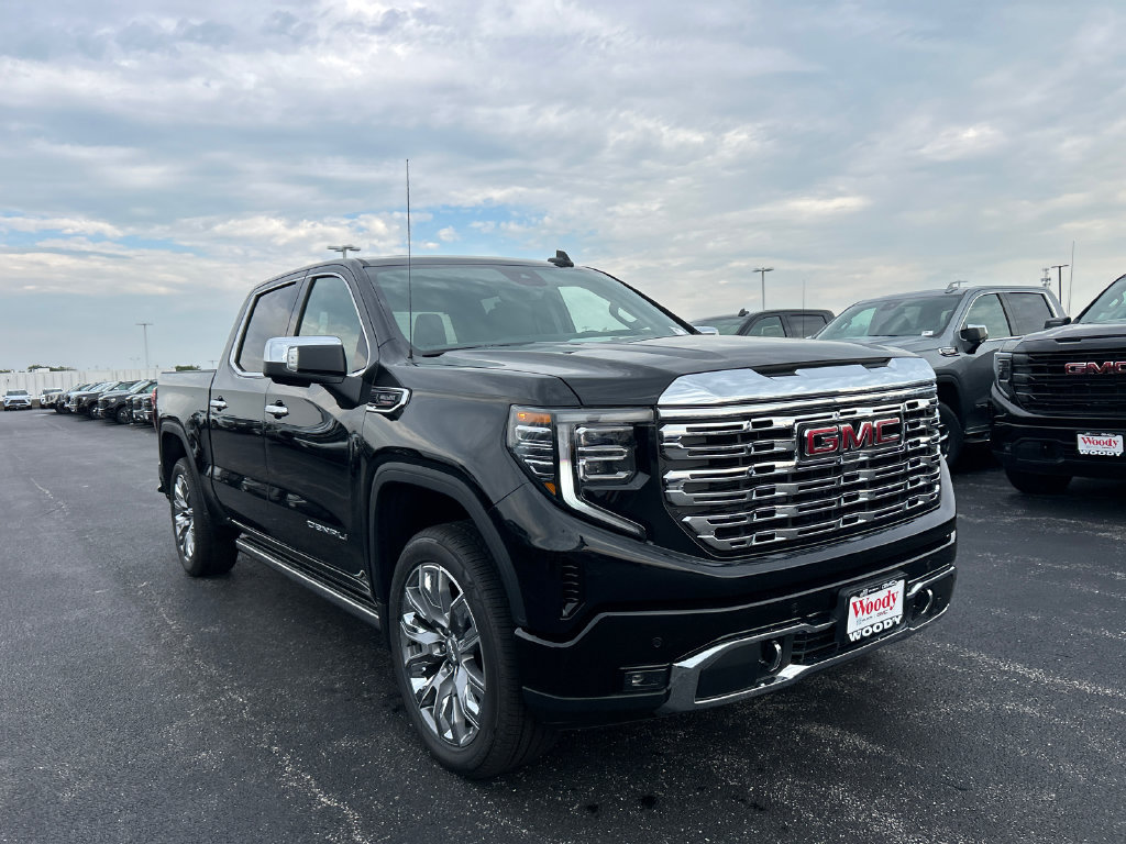 New 2026 GMC Sierra 1500 Denali w/ Denali Reserve Package AWD/4WD image 6