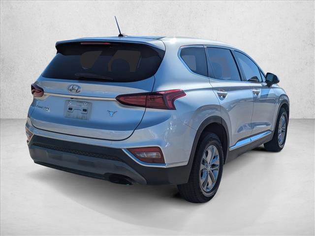 Used 2019 Hyundai Santa Fe SE image 5