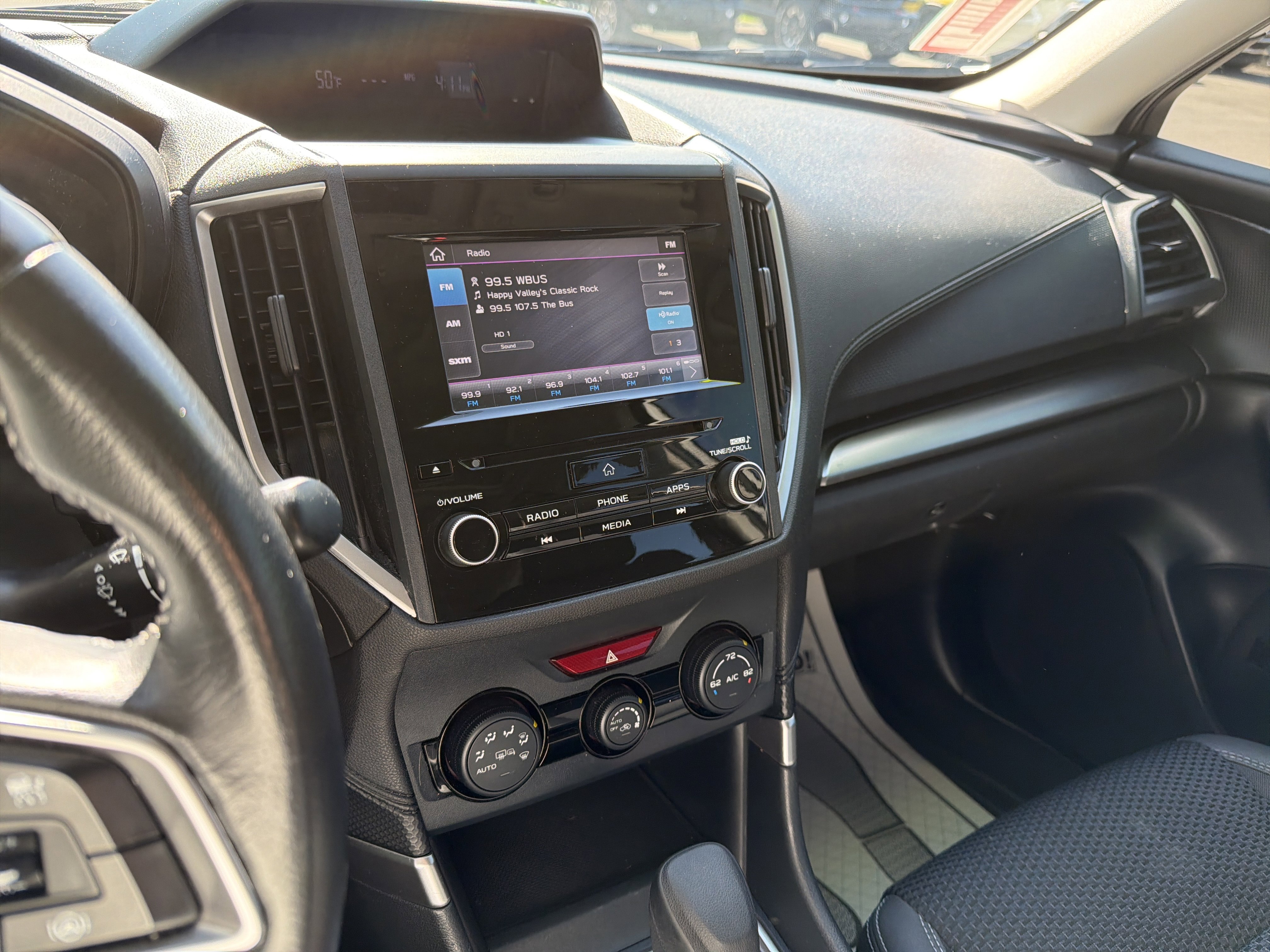 Used 2020 Subaru Forester Premium AWD/4WD image 22