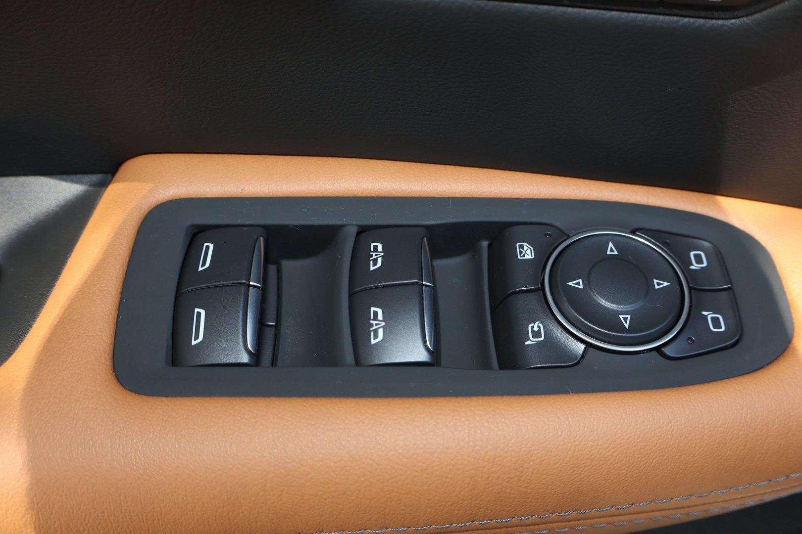 New 2025 Cadillac XT5 Premium Luxury w/ Technology Package image 11