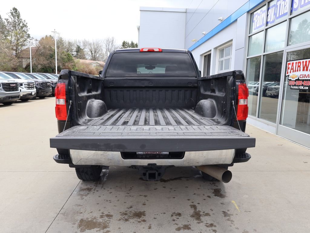 Used 2018 GMC Sierra 2500 SLE w/ Suspension Package, Off-Road image 29
