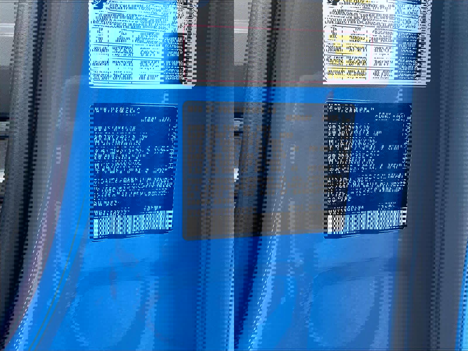 New 2025 Volkswagen ID. Buzz Pro S Plus image 17