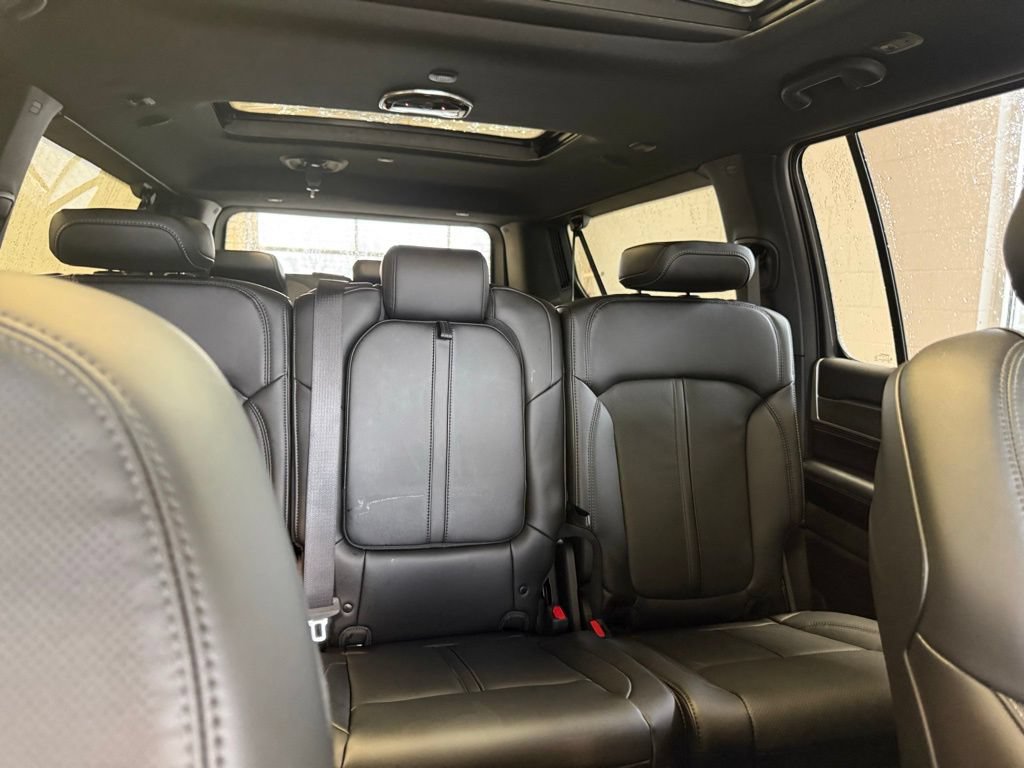 New 2026 Jeep Grand Wagoneer L 4WD w/ Premium Group I image 15
