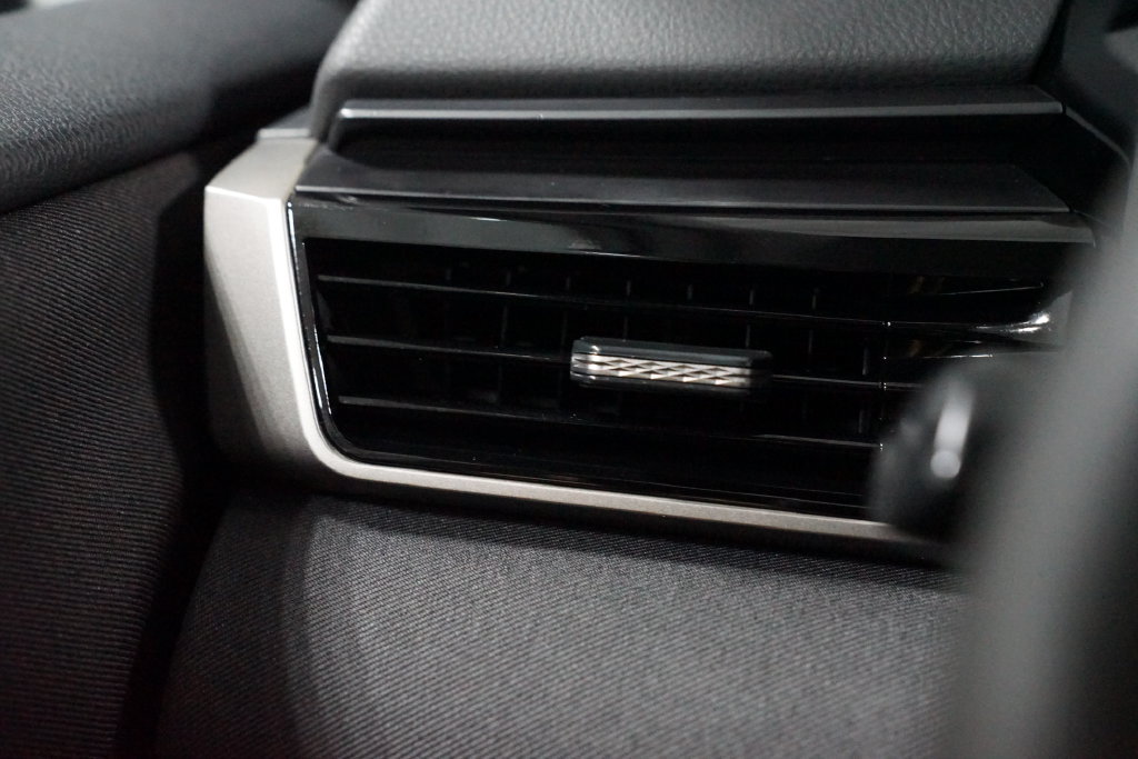 Certified 2025 Toyota Camry LE FWD image 25