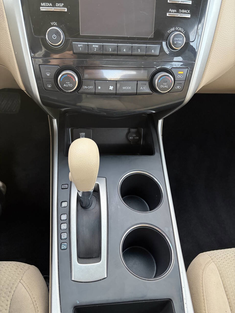 Used 2015 Nissan Altima 2.5 SV image 27