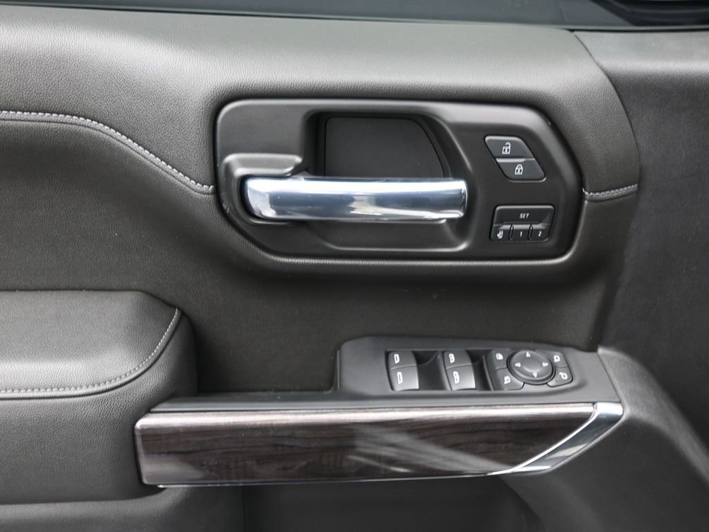Used 2022 Chevrolet Silverado 1500 LTZ image 13