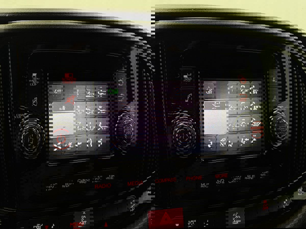 Used 2020 RAM ProMaster City Tradesman image 14