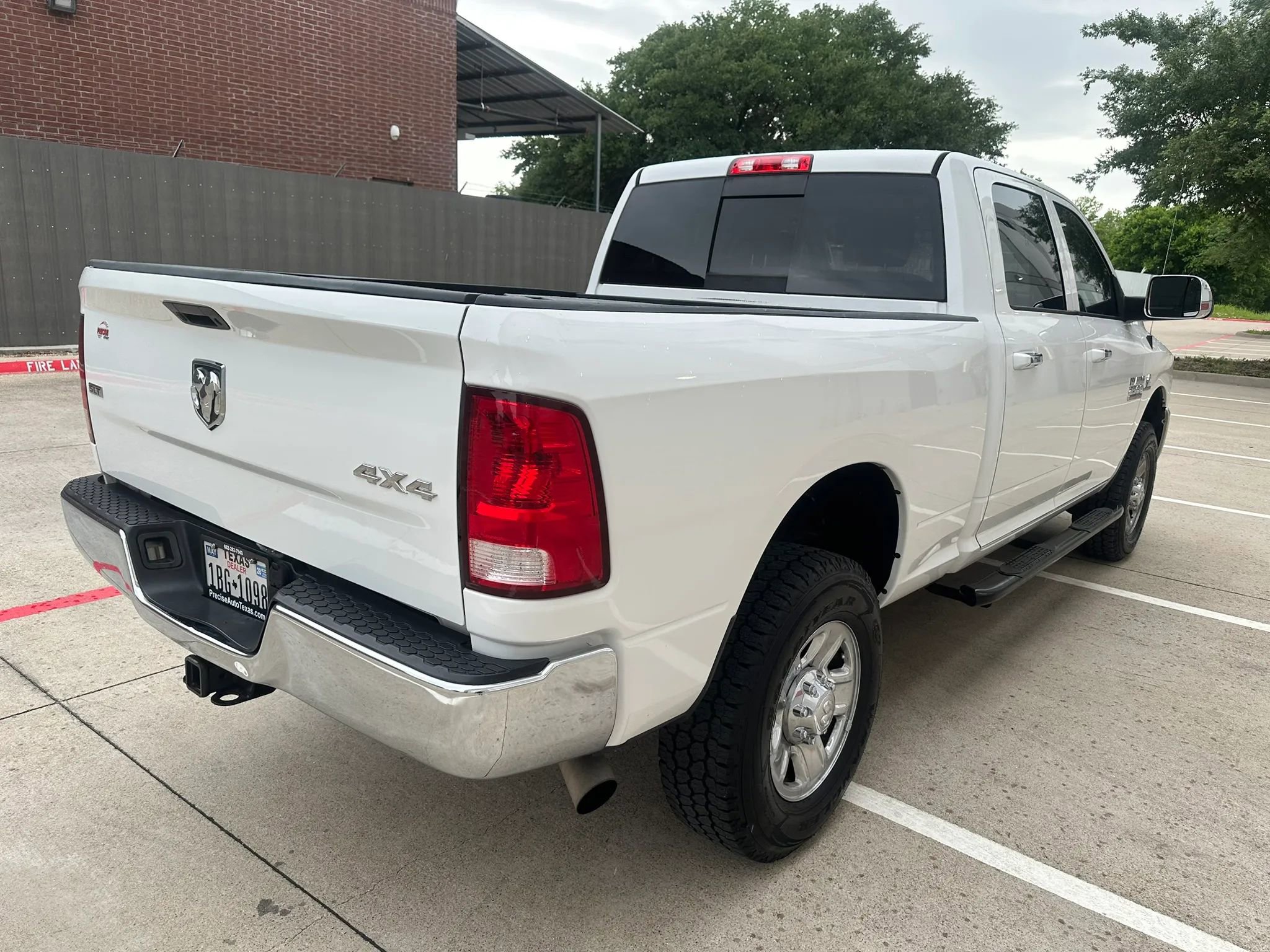 Used 2016 RAM 2500 SLT AWD/4WD image 6