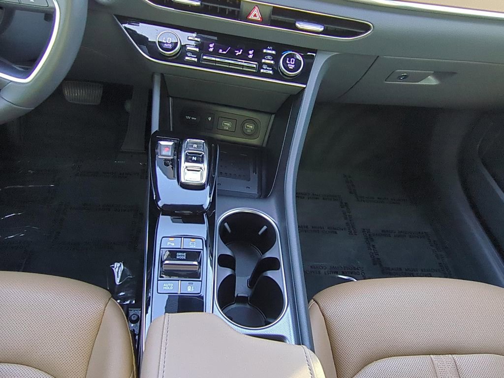 Used 2020 Hyundai Sonata Limited w/ Cargo Package image 18