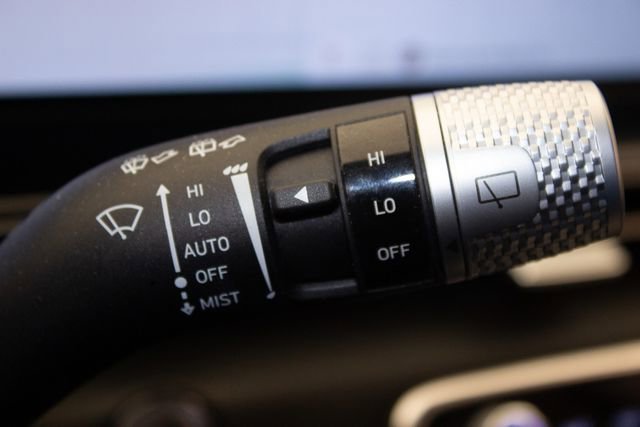 Used 2025 Genesis GV80 2.5T Standard image 26