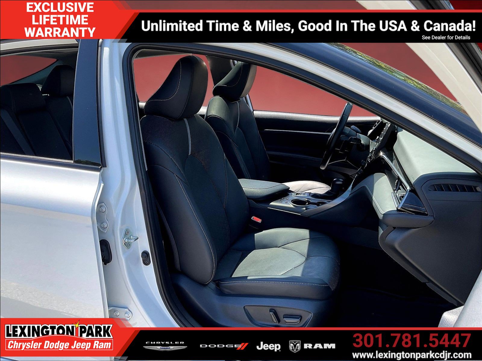 Used 2023 Toyota Camry XSE w/ Navigation Package FWD image 29