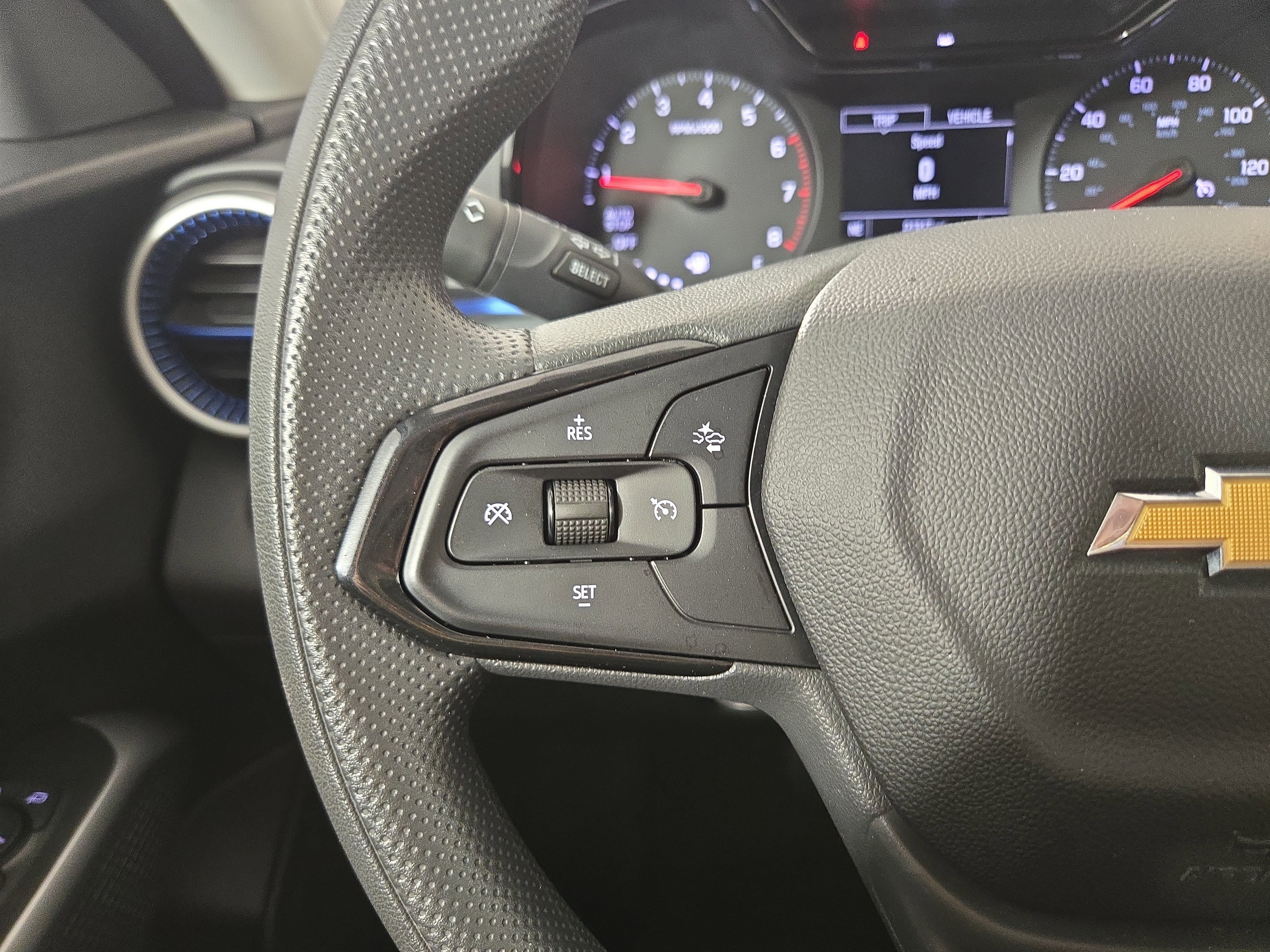 Certified 2025 Chevrolet Trax LS w/ LS Convenience Package image 15