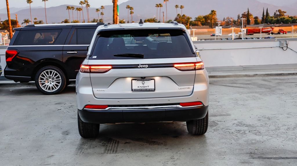 Certified 2024 Jeep Grand Cherokee Limited image 8