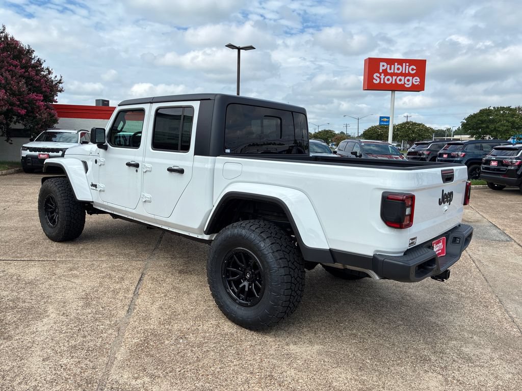 New 2026 Jeep Gladiator Sport AWD/4WD image 3