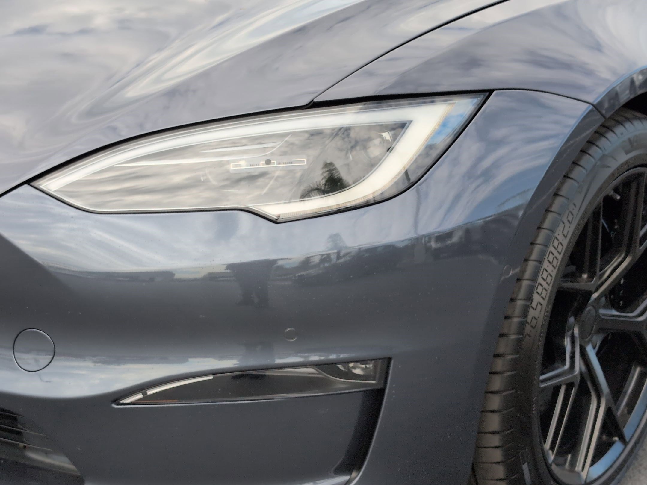 Used 2022 Tesla Model S Plaid AWD/4WD image 6
