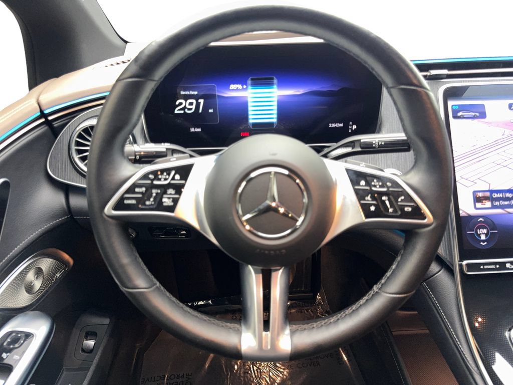 Used 2023 Mercedes-Benz EQE 500 4MATIC Sedan image 55