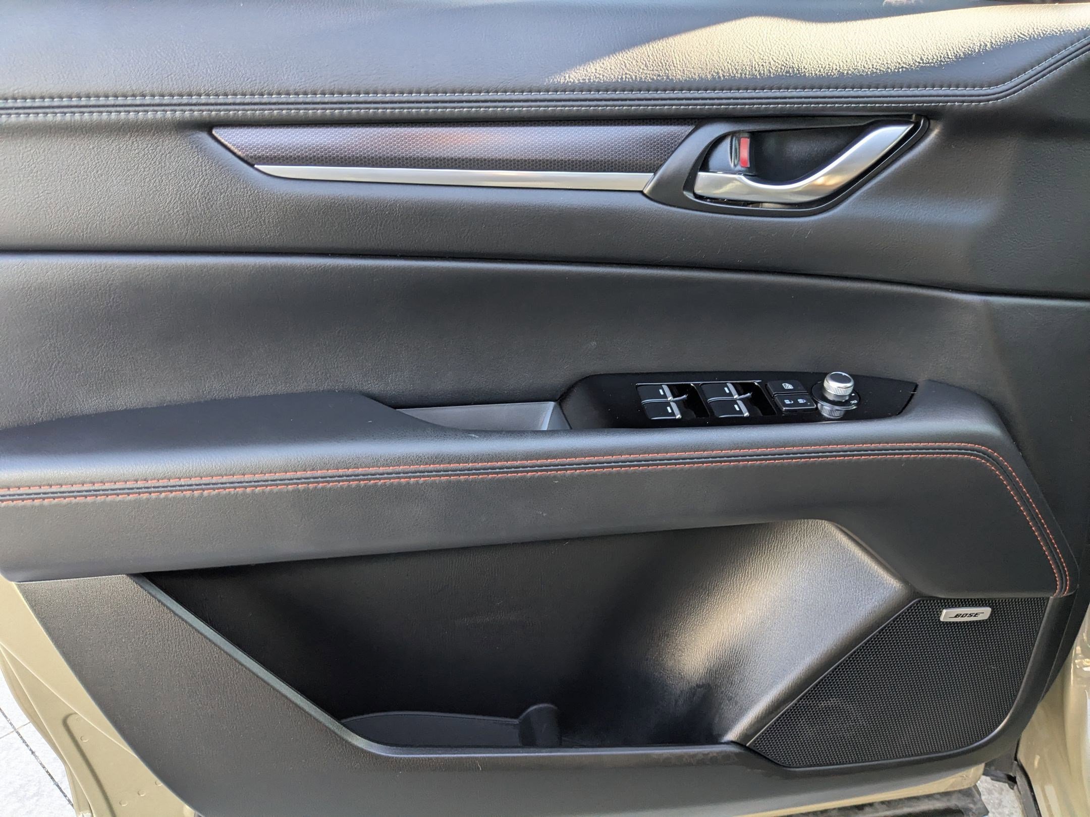 Used 2025 MAZDA CX-5 Carbon Edition image 13