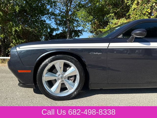 Used 2017 Dodge Challenger R/T Plus RWD image 5