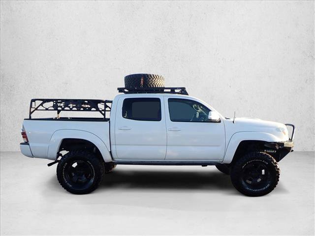 Used 2013 Toyota Tacoma 4x4 Double Cab w/ TRD Sport Pkg image 5