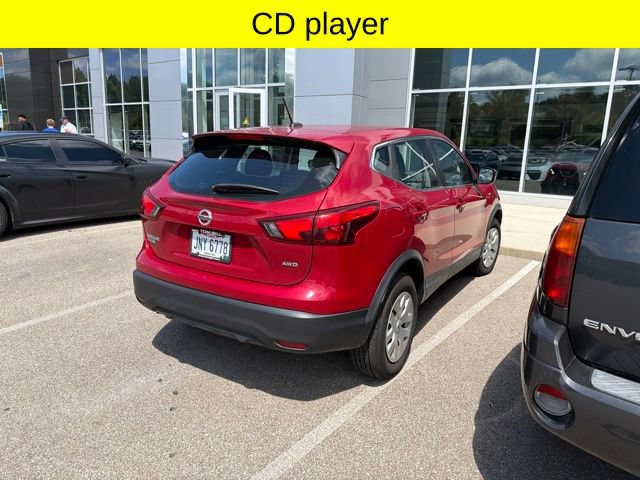 Used 2018 Nissan Rogue Sport S AWD/4WD image 7