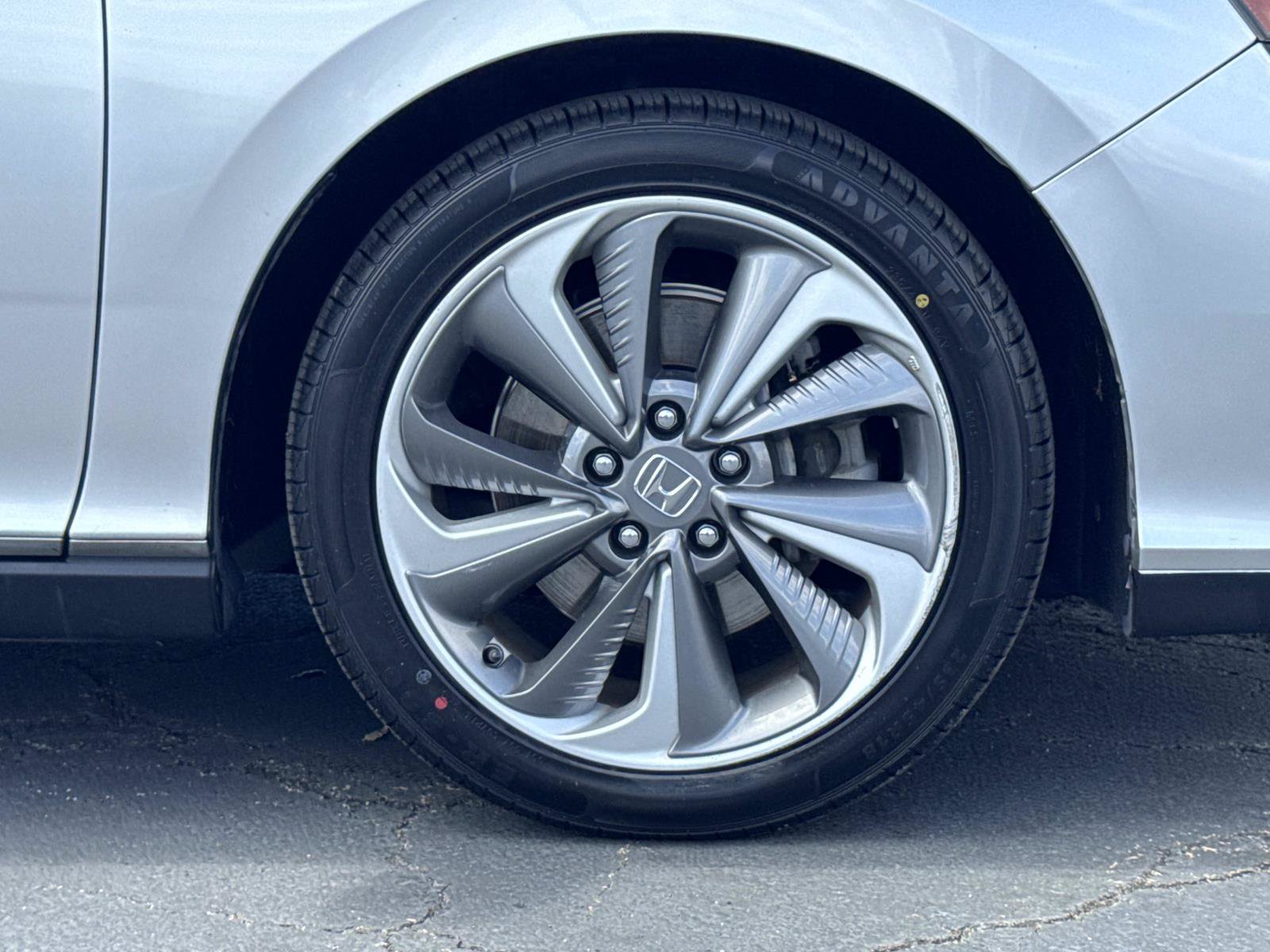 Certified 2019 Honda Clarity Touring image 37