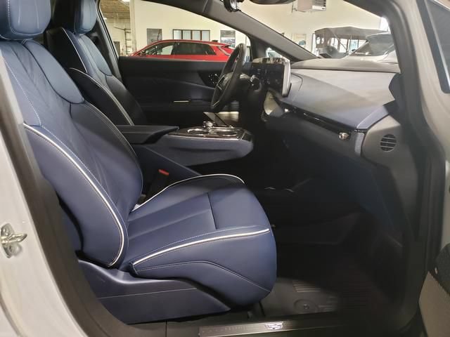 New 2027 Cadillac Optiq Premium Luxury w/ LPO, Floor Liner Package AWD/4WD image 18
