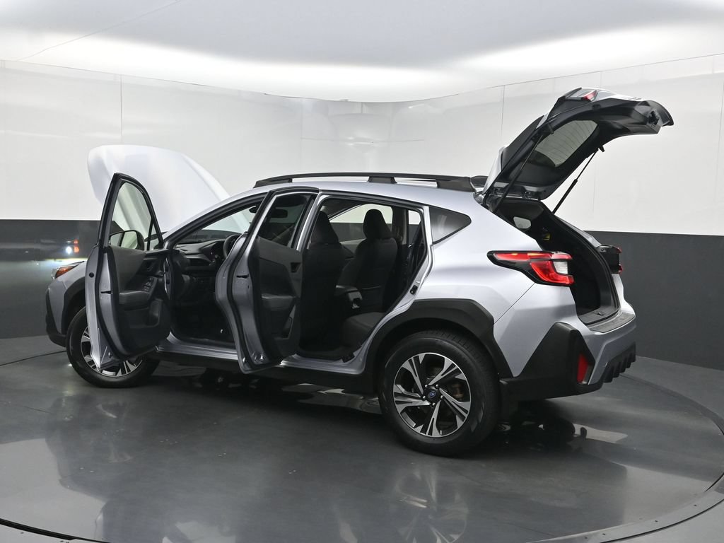 Used 2024 Subaru Crosstrek 2.0i Premium AWD/4WD image 34