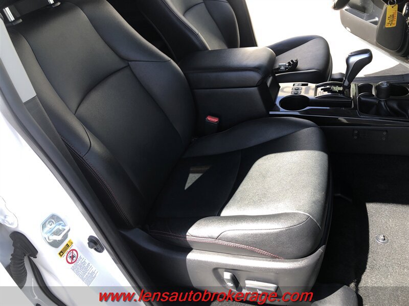 Used 2015 Toyota 4Runner TRD Pro AWD/4WD image 26