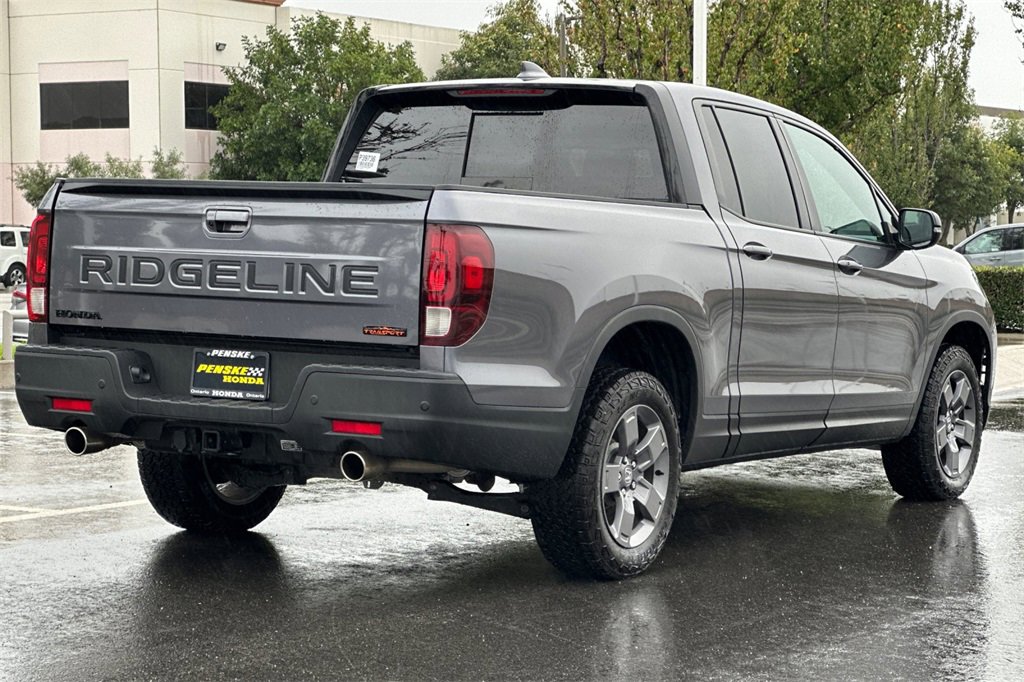 Certified 2025 Honda Ridgeline TrailSport image 4