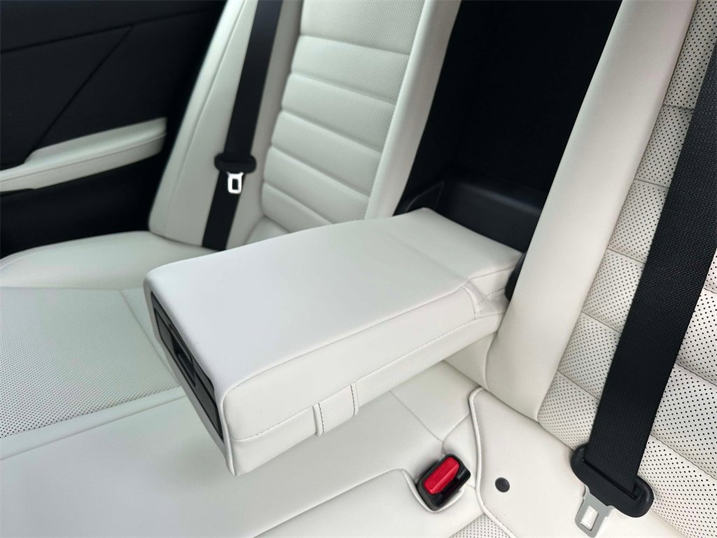 New 2025 Lexus IS 350 F Sport w/ Navigation Package image 20