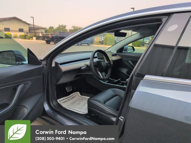 Used 2020 Tesla Model 3 Long Range AWD/4WD image 9