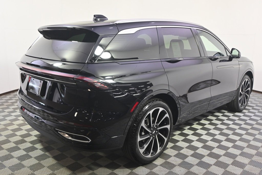 New 2026 Lincoln Nautilus Black Label image 7