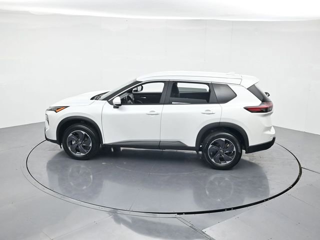 Used 2025 Nissan Rogue SV image 42